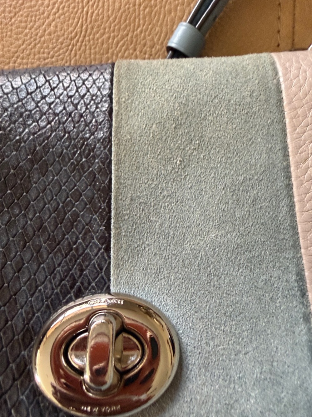 Coach Faye crossbody blue suede, snake python, embossed leather turn lock - Picture 7 of 14